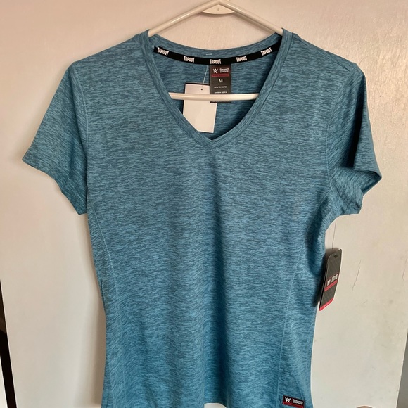 Tapout V-Neck Active Performance Top - Size M - Picture 3 of 10